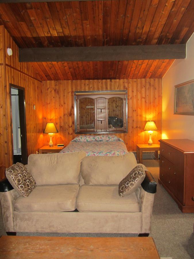 Pembina River Inn Entwistle Экстерьер фото